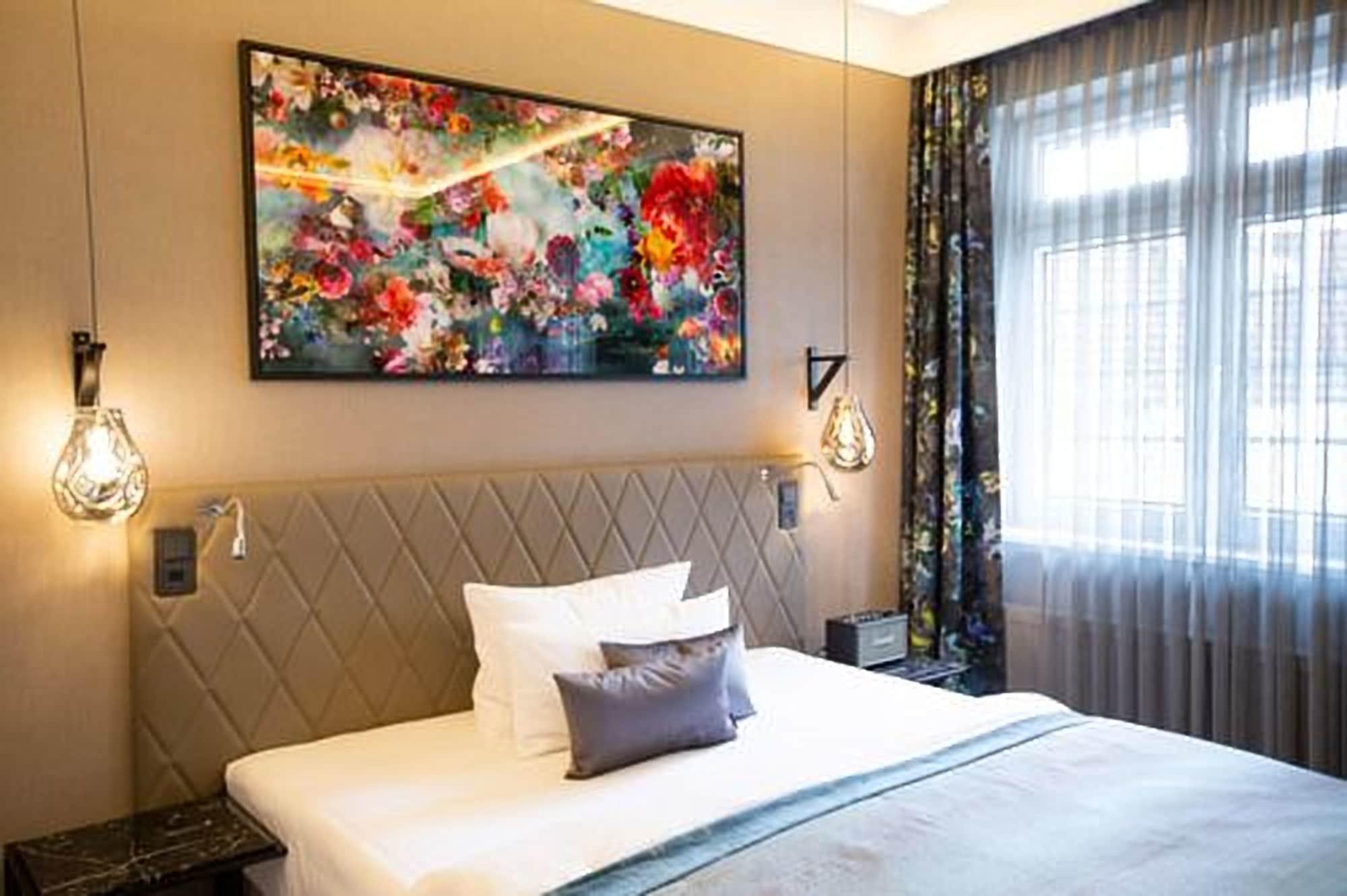 Boutique Hotel Poppenbuetteler Hof Hamburg Bagian luar foto