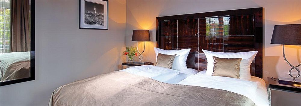 Boutique Hotel Poppenbuetteler Hof Hamburg Bagian luar foto